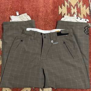 Special blend snow pants size large